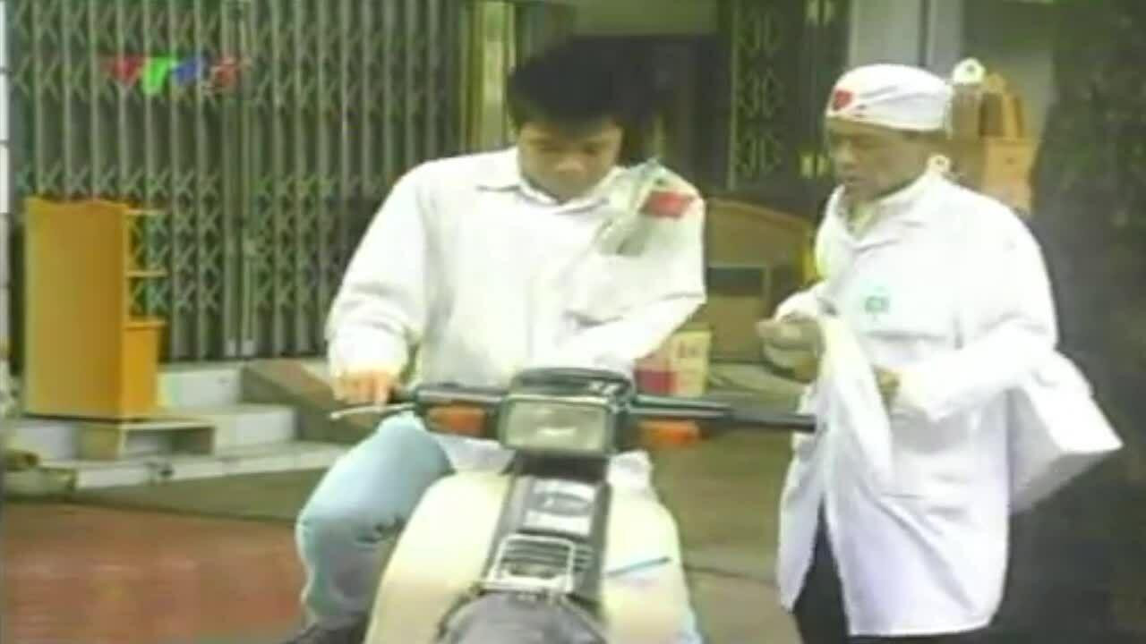 Trần Đăng Khoa không đánh giá cao tiết mục "Bác sỹ hoa súng" của Hoàng Nhuận Cầm (Ảnh: Internet)