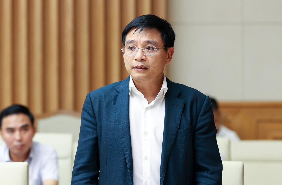 Bộ trưởng Bộ GTVT Nguyễn Văn Thắng báo cáo tại cuộc họp Bộ trưởng Bộ GTVT Nguyễn Văn Thắng báo cáo tại cuộc họp