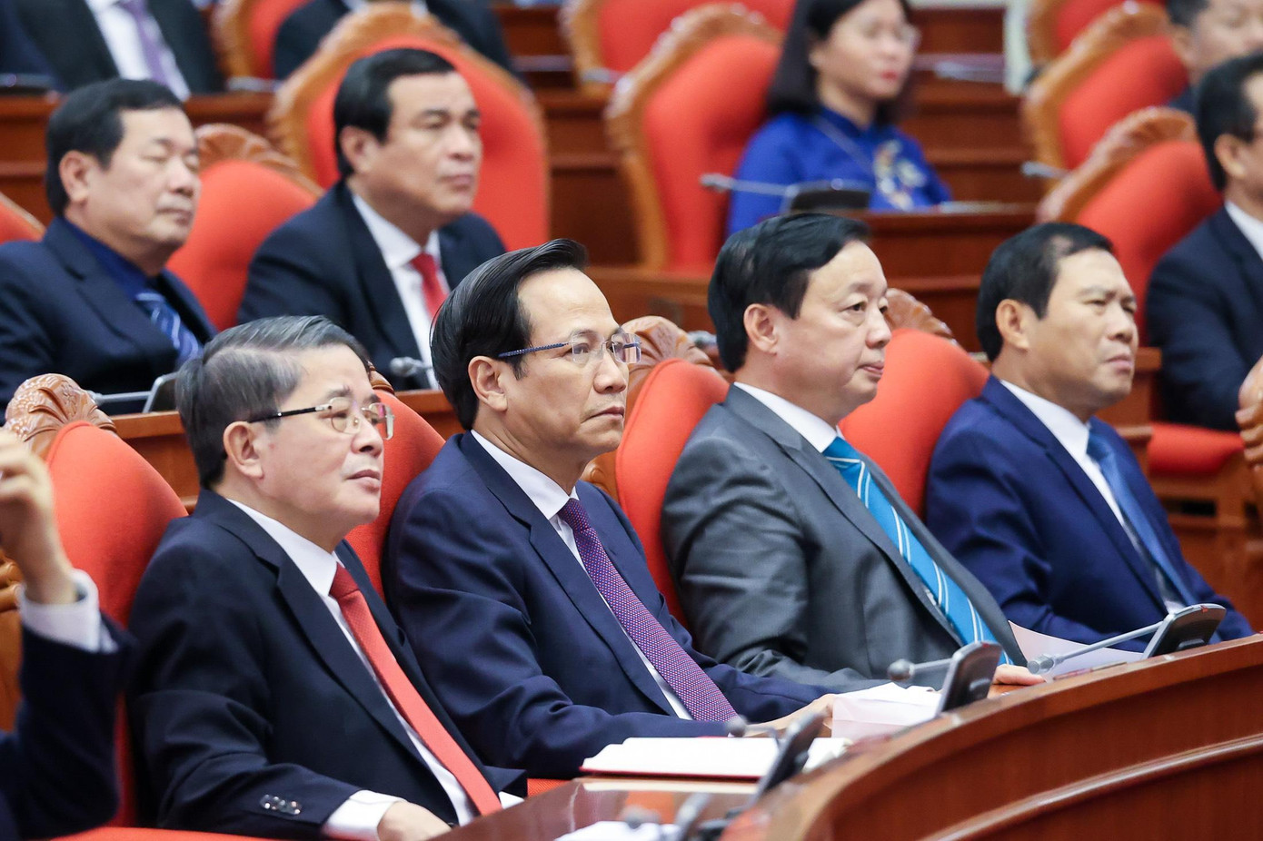 Các đại biểu tại Hội nghị Trung ương lần thứ sáu Các đại biểu tại Hội nghị Trung ương lần thứ sáu