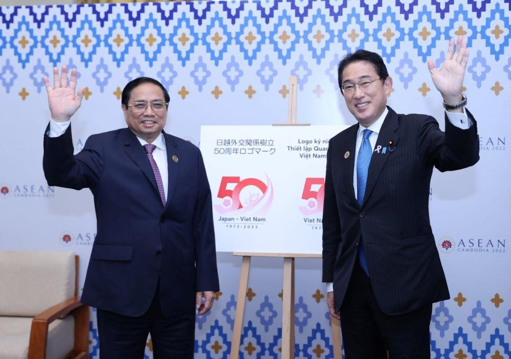 Thủ tướng Phạm Minh Chính và Thủ tướng Nhật Bản Kishida Fumio Thủ tướng Phạm Minh Chính và Thủ tướng Nhật Bản Kishida Fumio