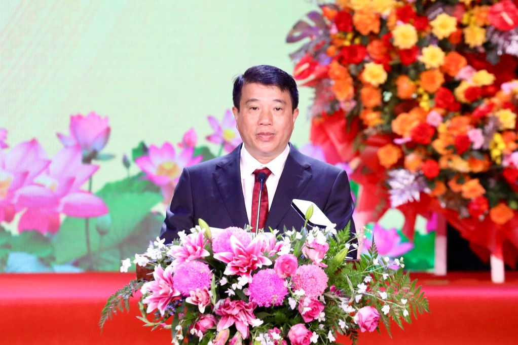 Bí thư Tỉnh uỷ Lâm Đồng Y Thanh Hà Niê K'Đăm phát biểu.