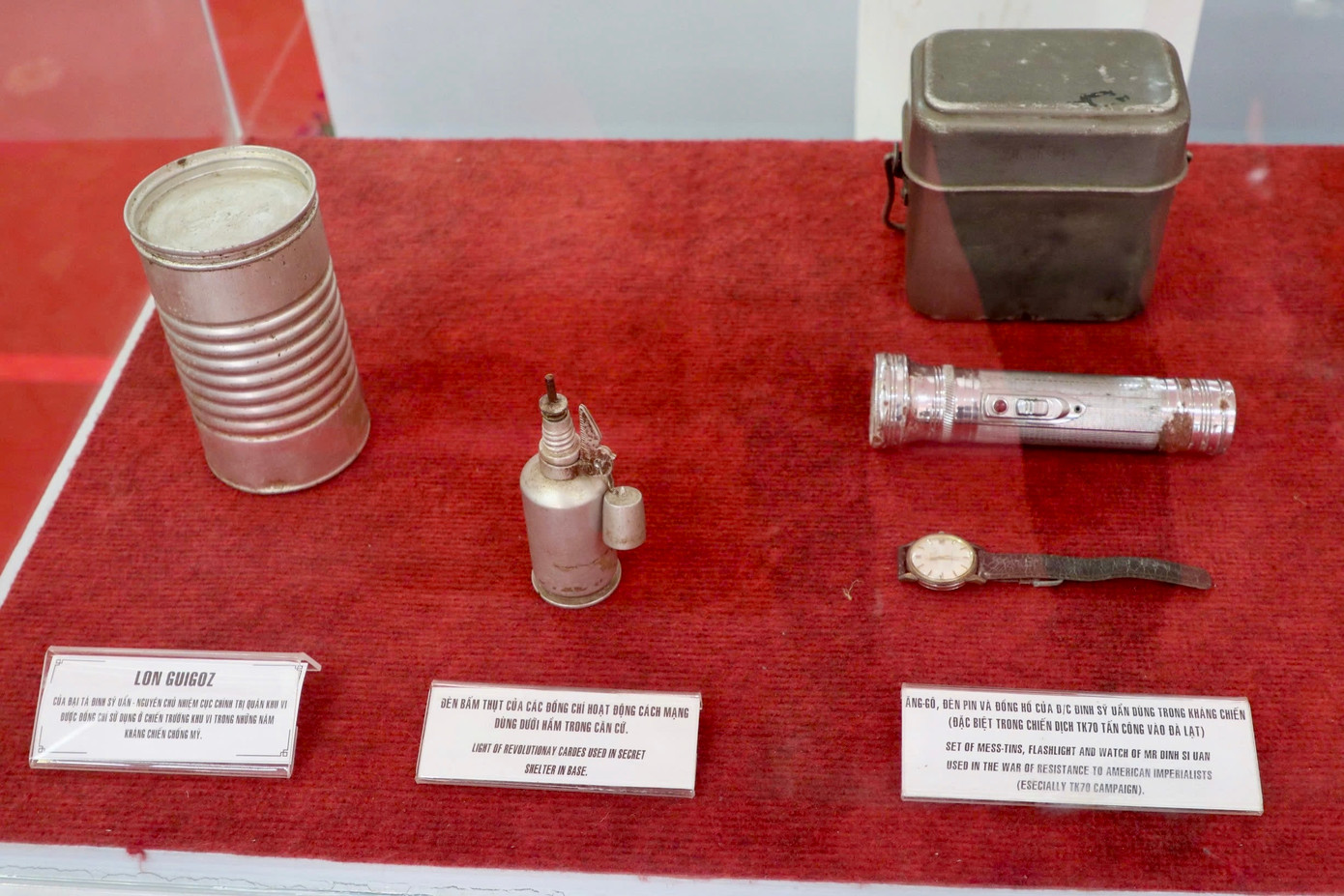 Các nội dung liên quan đến quân và dân Lâm Đồng trong cuộc kháng chiến chống Mỹ giai đoạn 1966-1975, Lâm Đồng - 50 năm hòa bình và phát triển, Những thành tựu văn học nghệ thuật tỉnh Lâm Đồng sau ngày đất nước thống nhất.