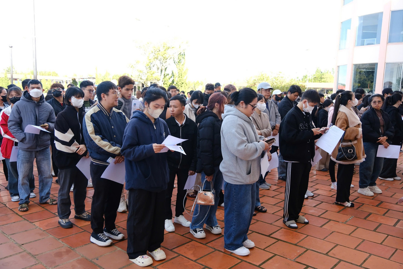Ngày 21/5, 512 học viên đã tham gia kỳ sát hạch lái xe mô tô đầu tiên do Công an tỉnh Lâm Đồng tổ chức tại Trung tâm Đào tạo và Sát hạch lái xe Thiên Phúc Đức.