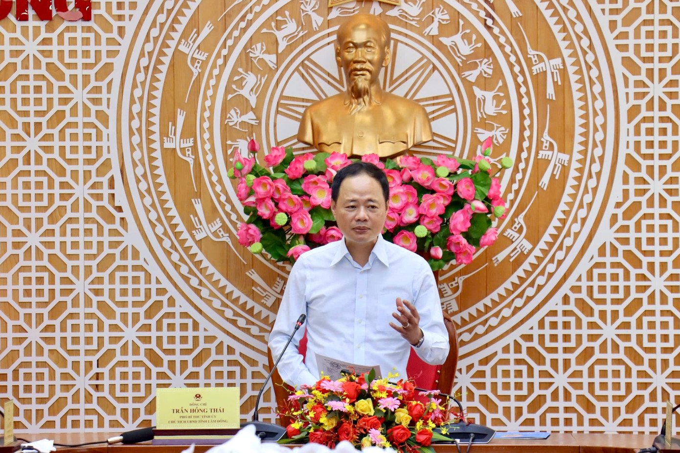 Chủ tịch UBND tỉnh Lâm Đồng Trần Hồng Thái phát biểu.