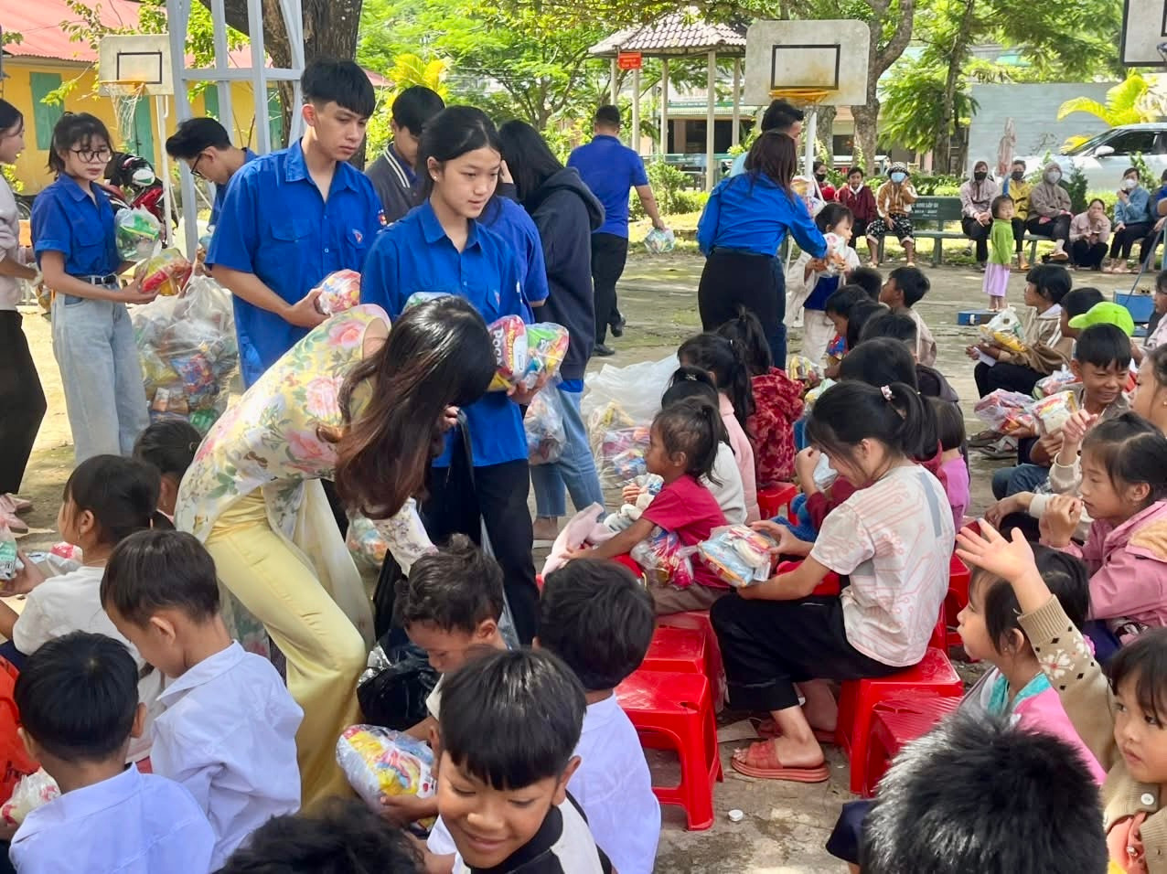 Sôi nổi các hoạt động hè cho thiếu niên, nhi đồng Lâm Đồng.