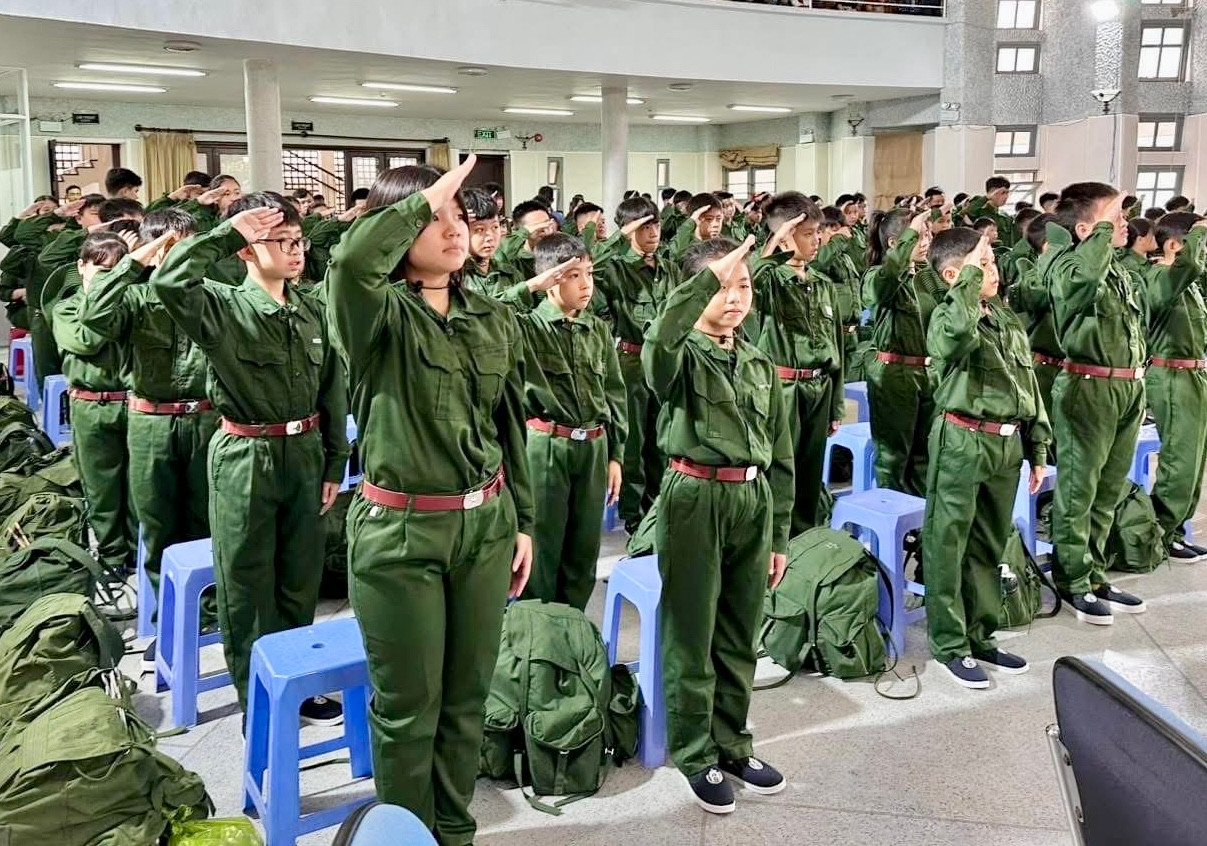 Gần 100 chiến sĩ nhí Lâm Đồng tham gia học kỳ trong quân đội tại Trung đoàn Bộ binh 994.