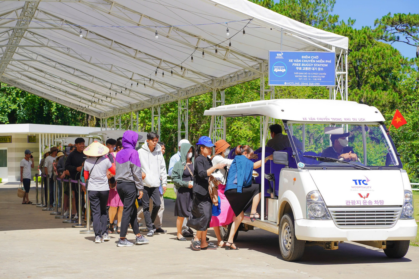 Khách nội địa tới Lâm Đồng đạt hơn 11,3 triệu lượt. Khách nội địa tới Lâm Đồng đạt hơn 11,3 triệu lượt.