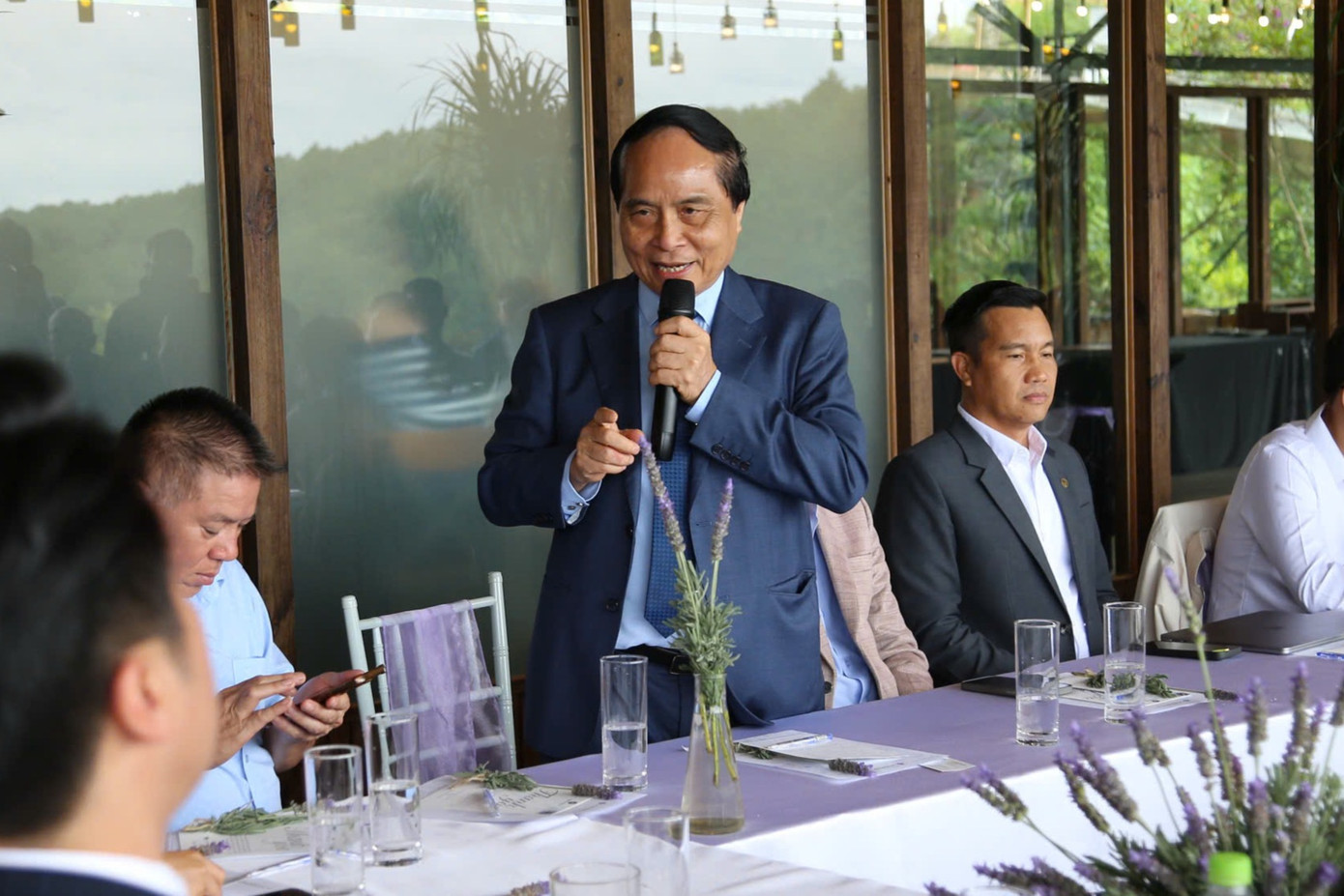 Ông Đặng Quốc Chính - Chủ tịch Hiệp hội Du lịch Lâm Đồng phát biểu. Ông Đặng Quốc Chính - Chủ tịch Hiệp hội Du lịch Lâm Đồng phát biểu.