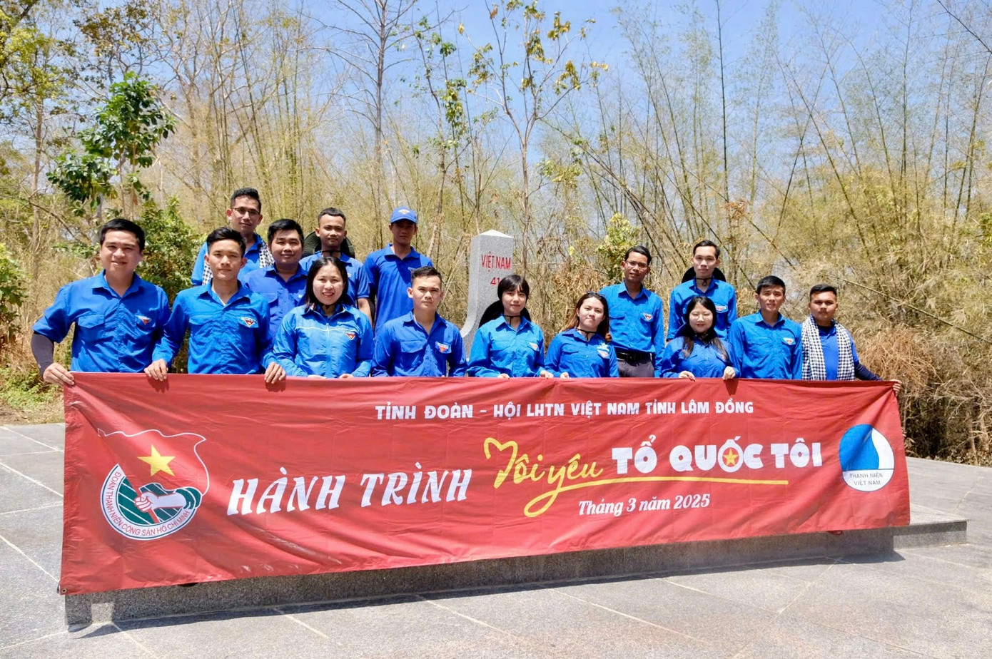 Hàng trăm hoạt động hướng về biên giới, hải đảo, vùng sâu, vùng xa.