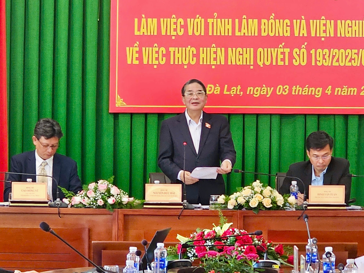 Phó Chủ tịch Quốc hội Nguyễn Đức Hải phát biểu chỉ đạo buổi làm việc. Phó Chủ tịch Quốc hội Nguyễn Đức Hải phát biểu chỉ đạo buổi làm việc.