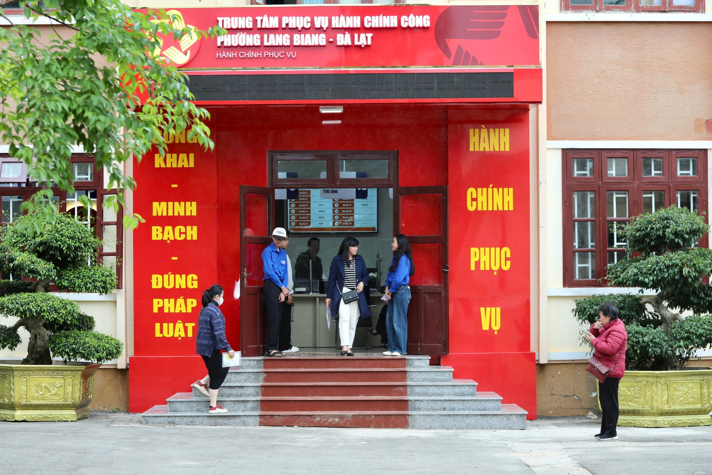 Thực hiện sắp xếp đơn vị hành chính, phường Lang Biang - Đà Lạt (tỉnh Lâm Đồng) được thành lập từ sự sáp nhập của phường 7 (TP Đà Lạt cũ), thị trấn Lạc Dương và xã Lát (huyện Lạc Dương cũ). Đây là phường có diện tích, số lượng người đồng bào dân tộc thiểu số lớn nhất tỉnh Lâm Đồng (trừ xã), với tổng diện tích 322,66km², dân số đạt 40.041 người. Ảnh: Thái Lâm