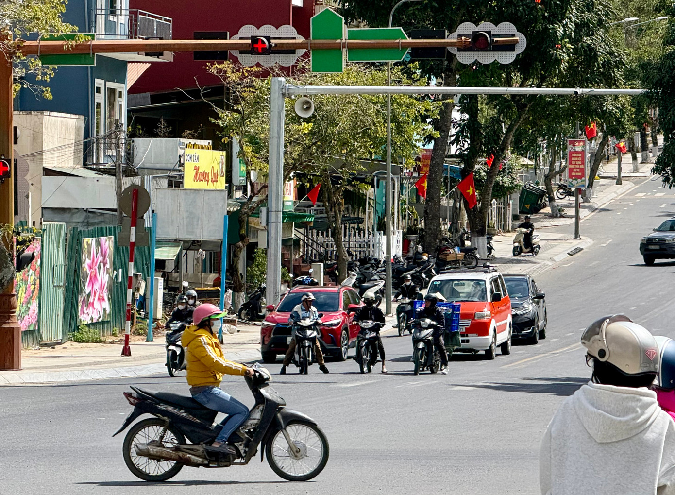 Theo Phó Giám đốc Sở Văn hóa, Thể thao và Du lịch Lâm Đồng Trần Thành Hoài, Nghị định 168 nâng cao ý thức tuân thủ giao thông của cả người dân và du khách. Từ đó tạo ra môi trường du lịch an toàn, văn minh hơn, giúp giảm ùn tắc và tai nạn giao thông, bảo vệ cảnh quan thành phố Đà Lạt.