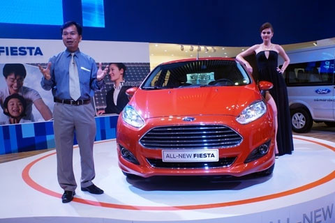 Thị trường xe hơi tháng 11 giảm 1% so với tháng 10/2013