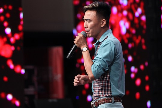 Cậu bé 8 tuổi hóa “Thị Mầu” đầy ấn tượng ảnh 6