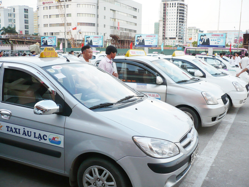Theo Hiệp hội Vận tải ô tô, taxi tăng 500 đến 1.000 đồng/km là hợp lý. Ảnh: Trọng Đảng