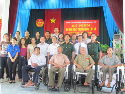 Chụp ảnh lưu niệm