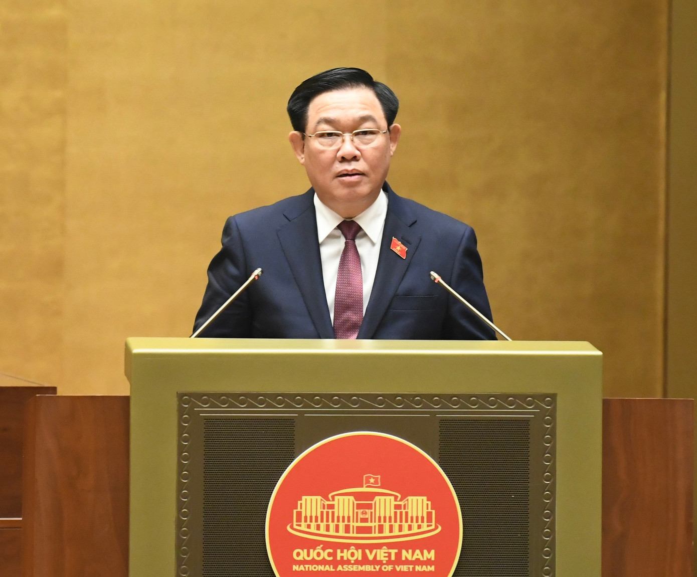 Chủ tịch Quốc hội Vương Đình Huệ phát biểu bế mạc kỳ họp. Ảnh Như Ý