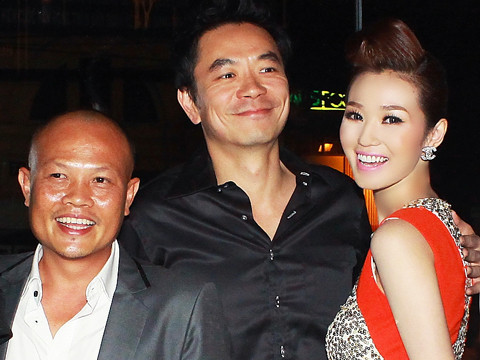 Hai người có những khoảnh khắc rất vui vẻ cùng các quan khách