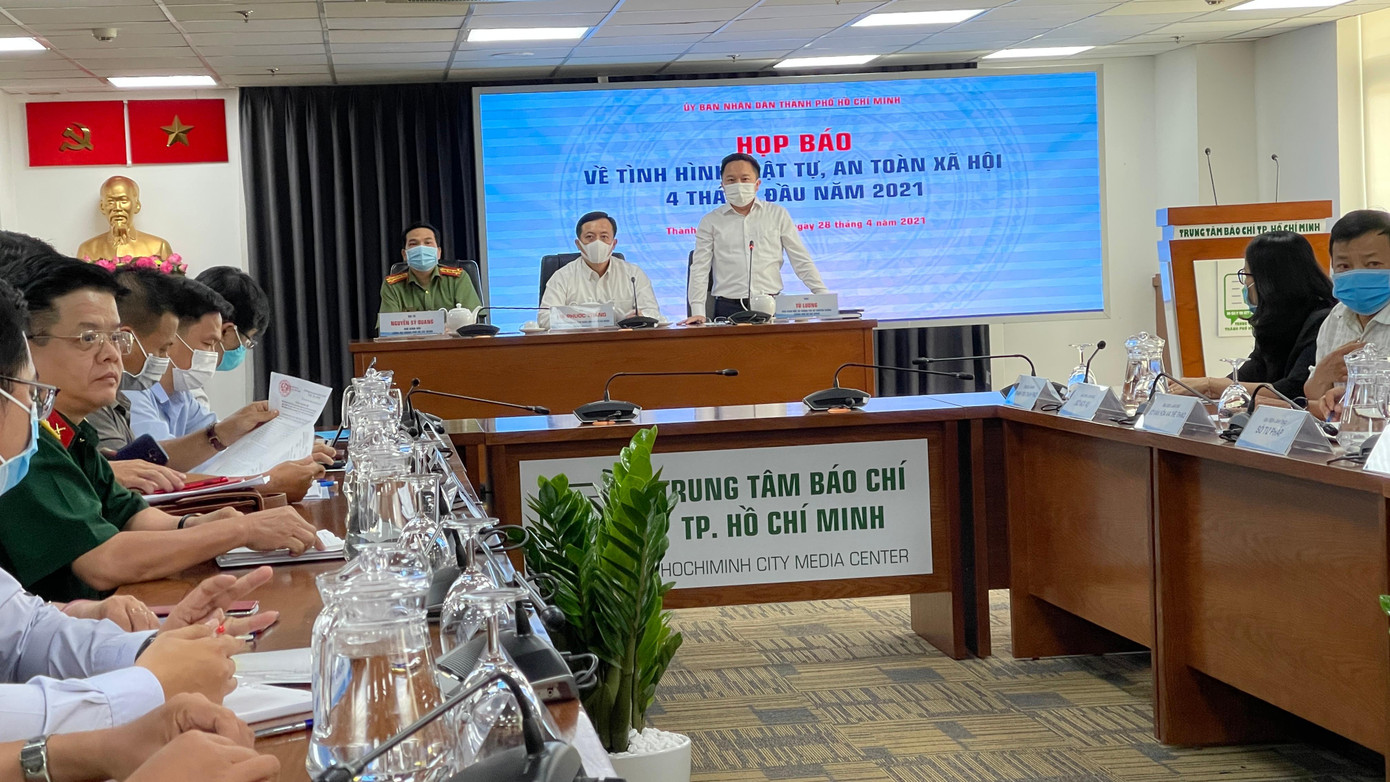 TPHCM tổ chức họp báo cung cấp thông tin vào chiều 28/4. TPHCM tổ chức họp báo cung cấp thông tin vào chiều 28/4.
