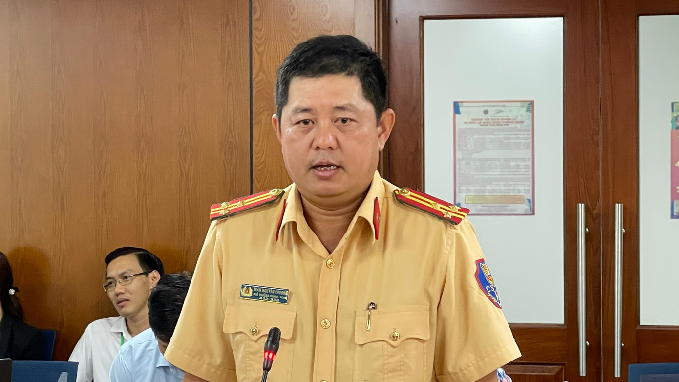 Thượng tá Trần Nguyễn Phương, Phó trưởng Phòng CSGT ĐB-ĐS. Ảnh Văn Minh