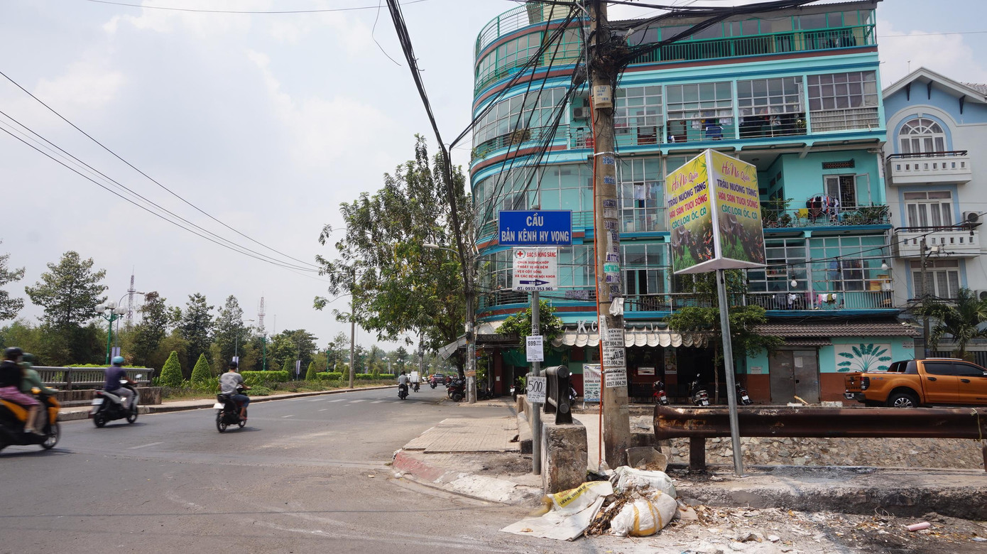 Đầu kênh Hy Vọng.