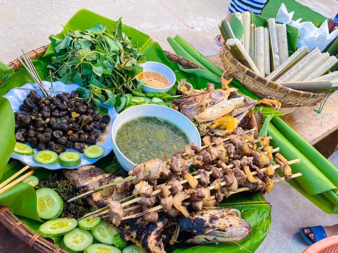 Ẩm thực truyền thống của người Xơ Đăng ở huyện Kon Plông.