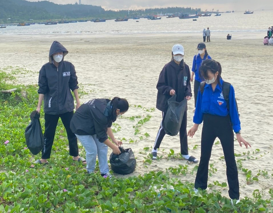 Hoạt động hướng tới kỷ niệm Ngày giải phóng Đà Nẵng 29/3, hưởng ứng ngày thành lập Đoàn thanh niên Việt Nam 26/3.