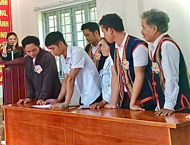 Sôi nổi các phần thi tại hội thi tìm hiểu