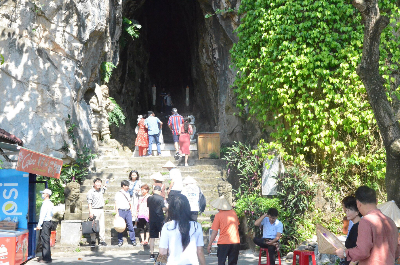 Quyết định phê duyệt quy hoạch danh thắng Ngũ Hành Sơn là cơ sở pháp lý quan trọng để TP Đà Nẵng quản lý, bảo vệ và phát huy giá trị di tích quốc gia đặc biệt. Ảnh: Thái Lâm.