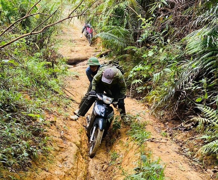 Đa số nhân viên nghỉ việc vì công việc vất vả, áp lực trách nhiệm nhưng lương và chế độ chưa thoả đáng