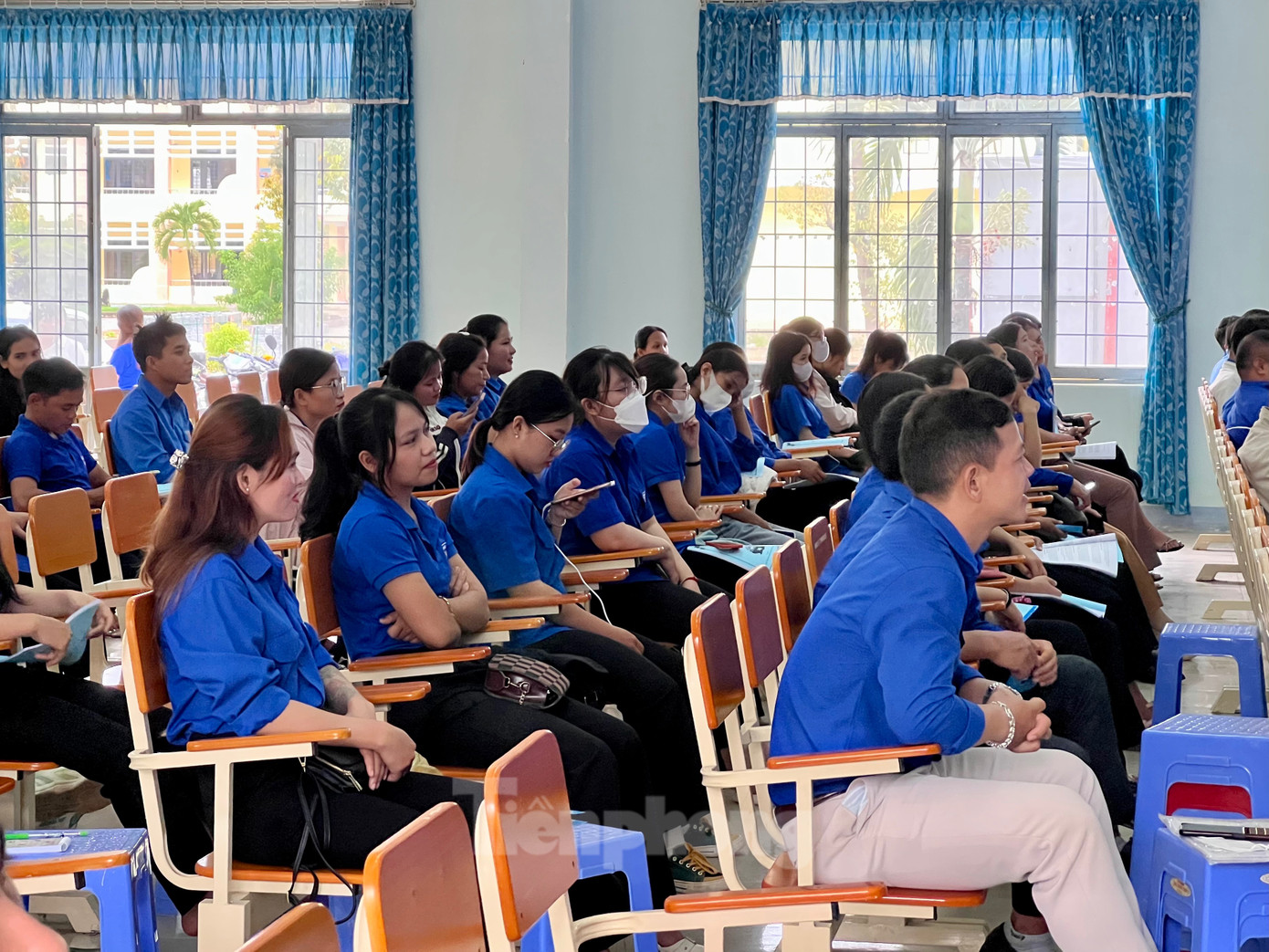 Các ĐVTN chăm chú nghe giảng về các chuyên đề khởi nghiệp Các ĐVTN chăm chú nghe giảng về các chuyên đề khởi nghiệp