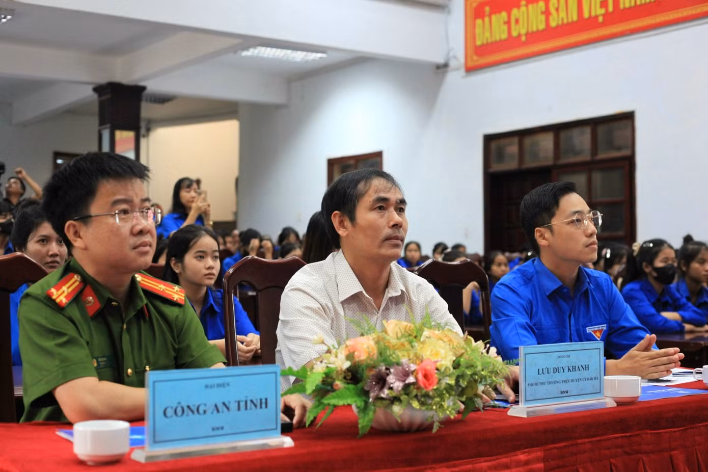 Đại biểu dự Lễ phát động lễ ra quân hưởng ứng “Ngày Chuyển đổi số quốc gia năm 2023” Đại biểu dự Lễ phát động lễ ra quân hưởng ứng “Ngày Chuyển đổi số quốc gia năm 2023”