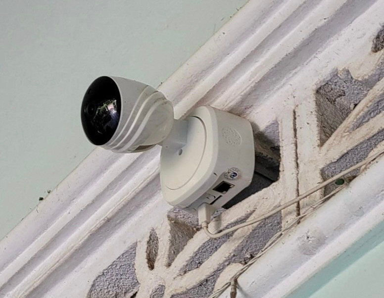 Tại cơ quan công an, bà Đ.P.L. khai toàn bộ camera đều bị hư từ lâu. Ảnh: Công an cung cấp