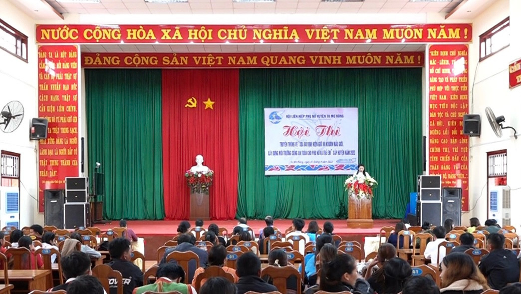 Quang cảnh Hội thi truyền thông.