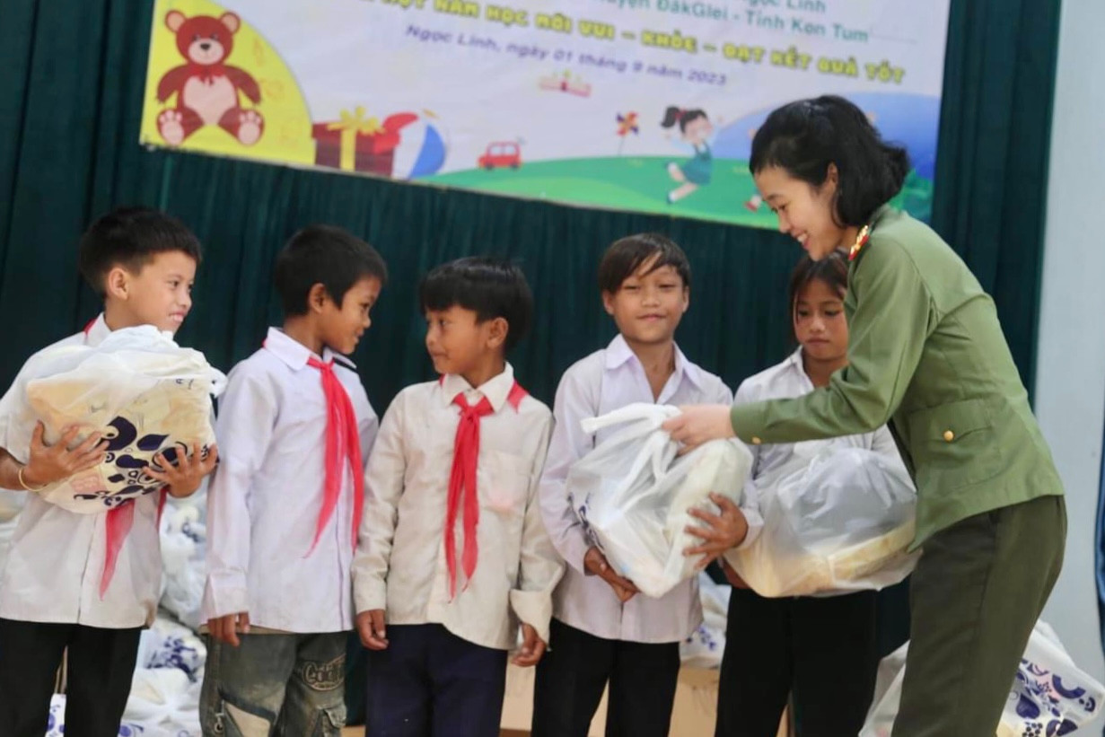 Việc làm này phát huy đúng tinh thần xung kích, tình nguyện của Tuổi trẻ Công an Kon Tum trong các hoạt động xã hội, tình nghĩa, chung sức vì cộng đồng.