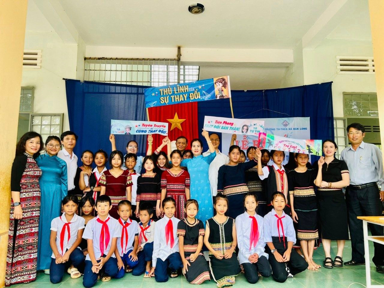 Câu lạc bộ “Thủ lĩnh của sự thay đổi” tại Trường TH-THCS xã Đăk Long