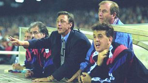 Johan Cruyff - người khai sinh ra tiqui-taca cho Barca