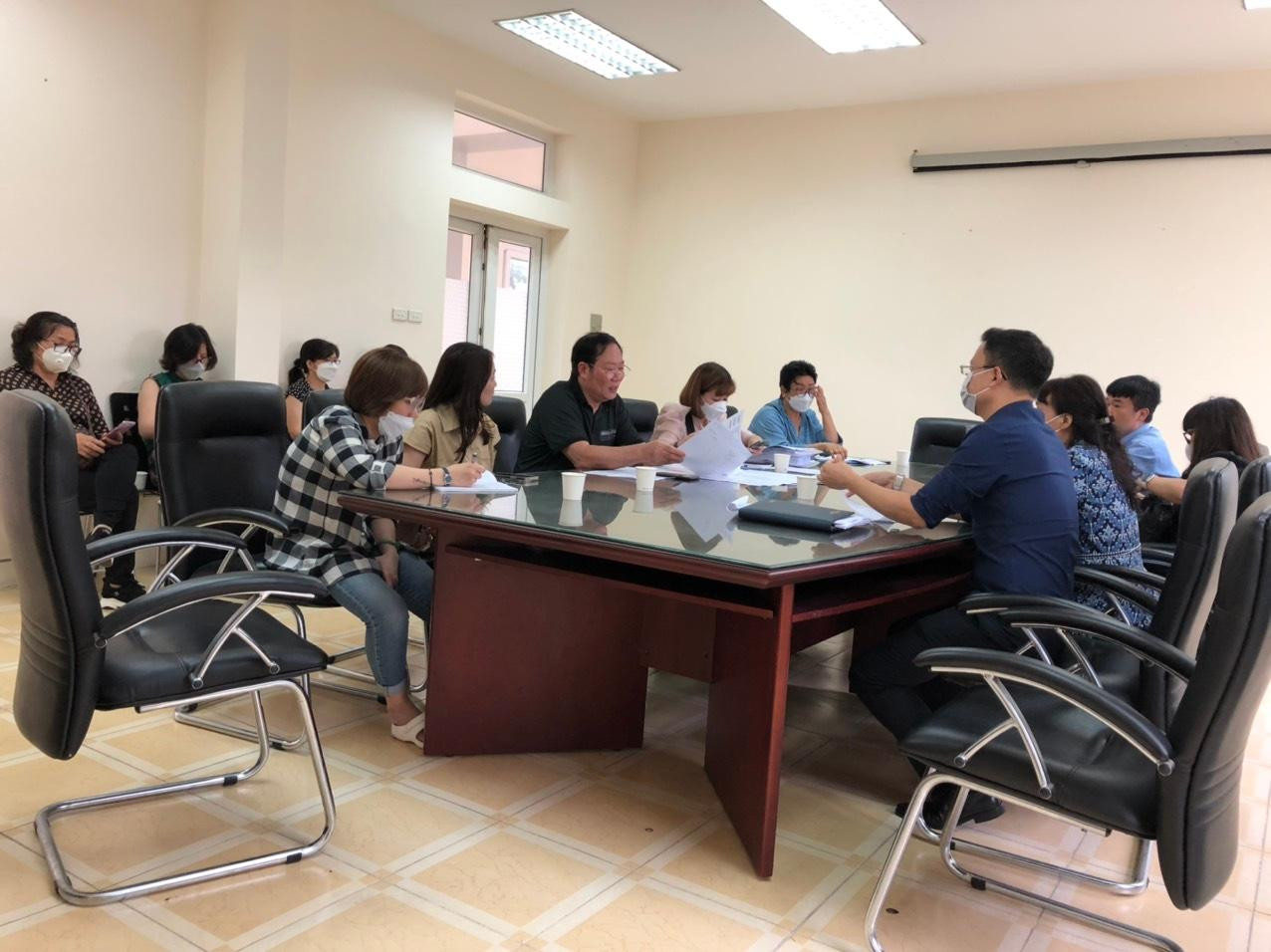 Nhà đầu tư trái phiếu Tân Hoàng Minh họp với đại diện Bộ Tài chính và Ủy ban Chứng khoán Nhà nước.