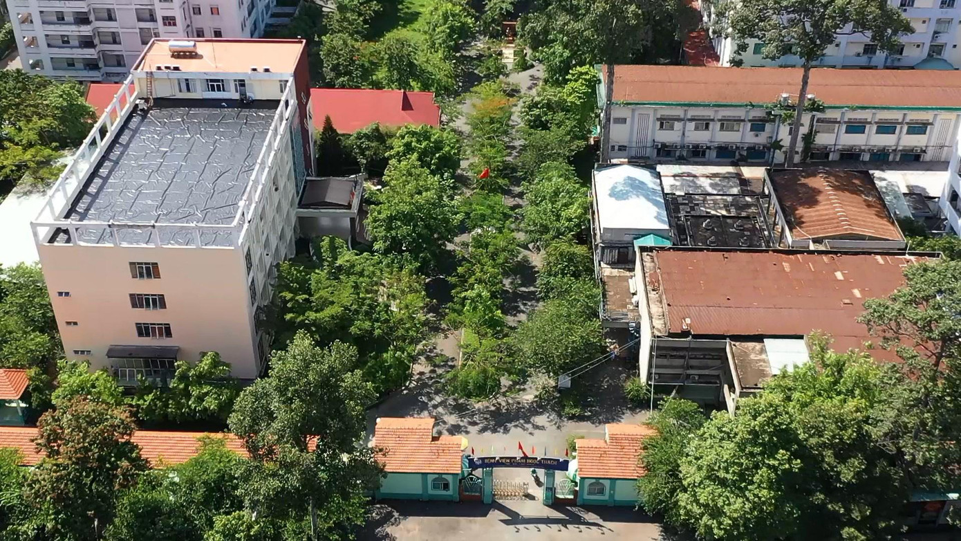 Bệnh viện Phạm Ngọc Thạch phát hiện 25 trường hợp nghi mắc COVID-19 qua xét nghiệm tầm soát.