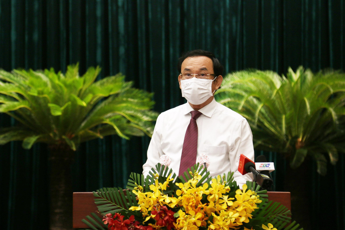 Bí thư Thành ủy TPHCM Nguyễn Văn Nên phát biểu tại kỳ họp. Ảnh: TTBC. Bí thư Thành ủy TPHCM Nguyễn Văn Nên phát biểu tại kỳ họp. Ảnh: TTBC.