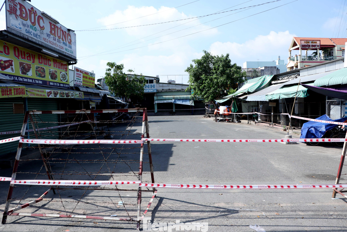 UBND phường Tam Bình đề nghị ban quản lý chợ Tam Bình thông báo đến các tiểu thương của chợ được biết và thực hiện.