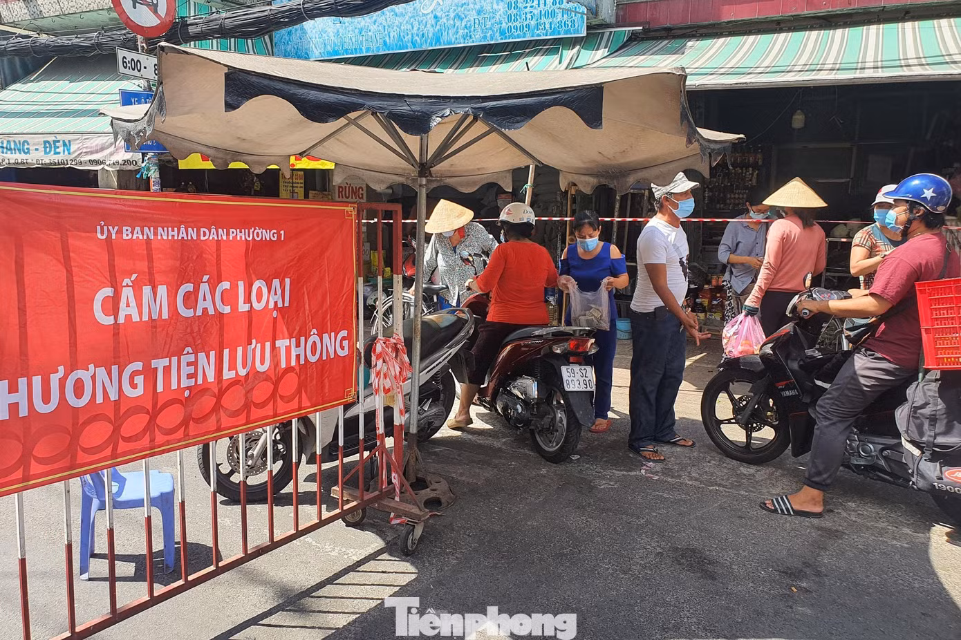 Nhiều biện pháp phòng chống dịch nghiêm ngặt theo Chỉ thị 10 của UBND TPHCM.