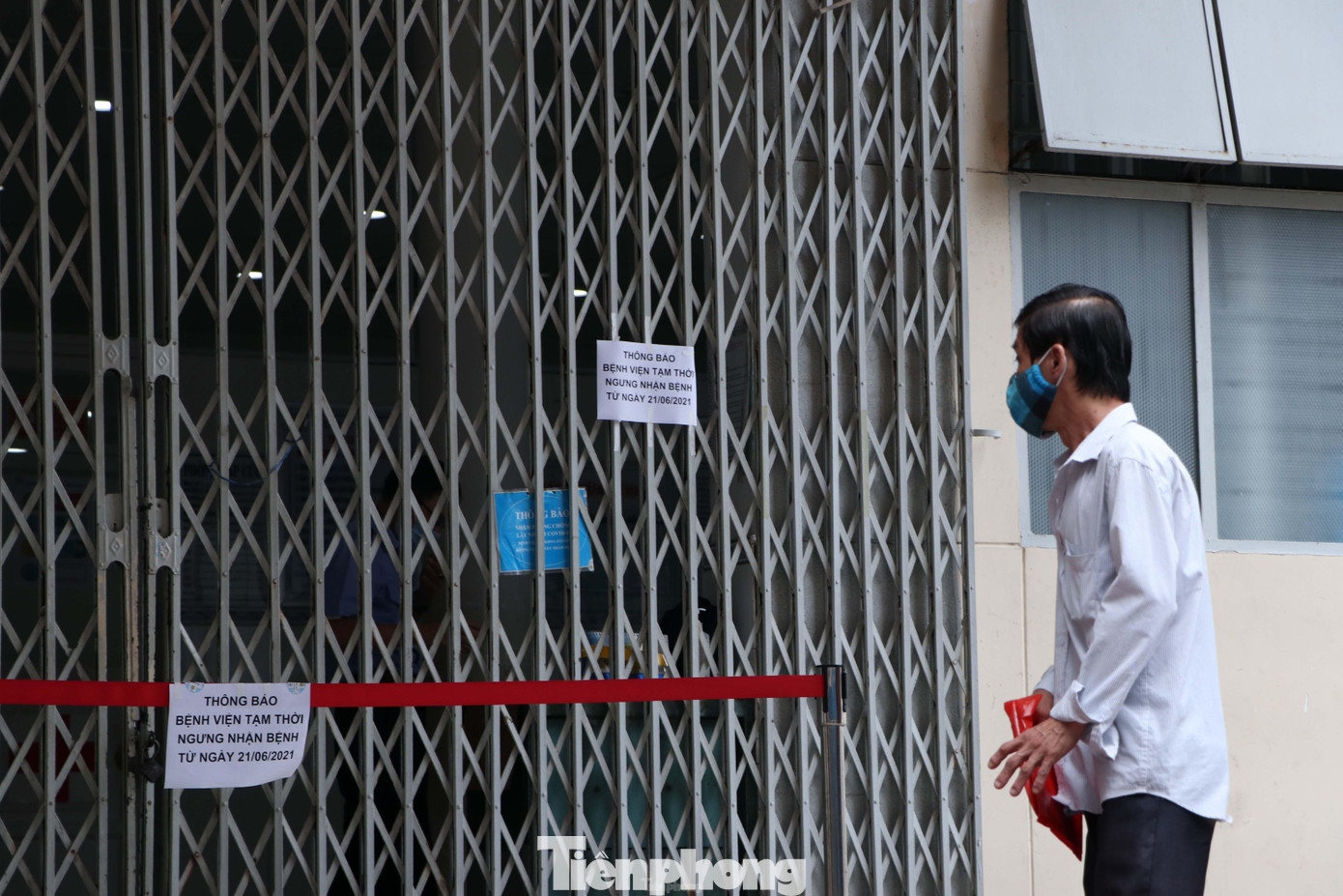 Trong 5 trường hợp này, chỉ một người chủ động khai có yếu tố dịch tễ, 4 trường hợp còn lại khai trong thời gian 2-3 tuần gần đây không tiếp xúc với người có nguy cơ, người đến từ vùng dịch. Trong 5 trường hợp này, chỉ một người chủ động khai có yếu tố dịch tễ, 4 trường hợp còn lại khai trong thời gian 2-3 tuần gần đây không tiếp xúc với người có nguy cơ, người đến từ vùng dịch.