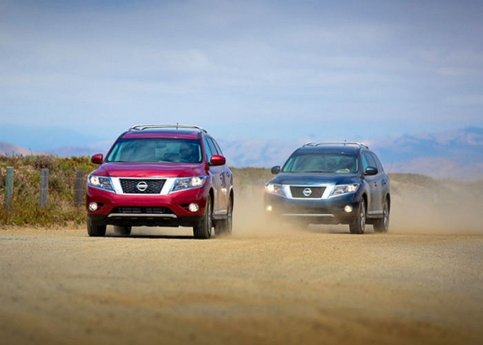 Nissan Pathfinder không còn hấp dẫn như trước nhưng cũng không tệ với động cơ mạnh mẽ và khoang lái rộng rãi