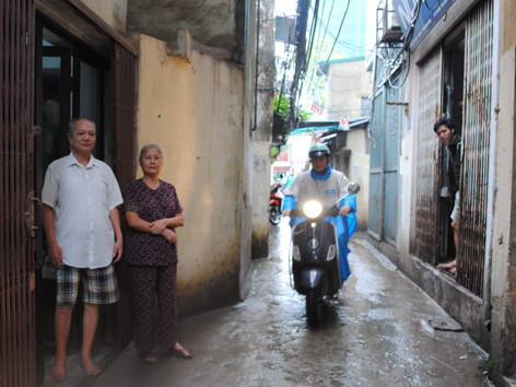 Dân bức xúc trước tình trạng dự án đường Lương Định Của (Hà Nội) kéo dài bị treo cả chục năm qua. Ảnh: Minh Tuấn