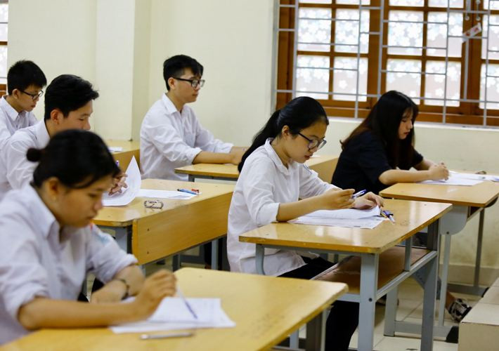 Bài thi tổ hợp tự nhiên: Đề phân hóa cao, nhiều thí sinh than khó ảnh 1