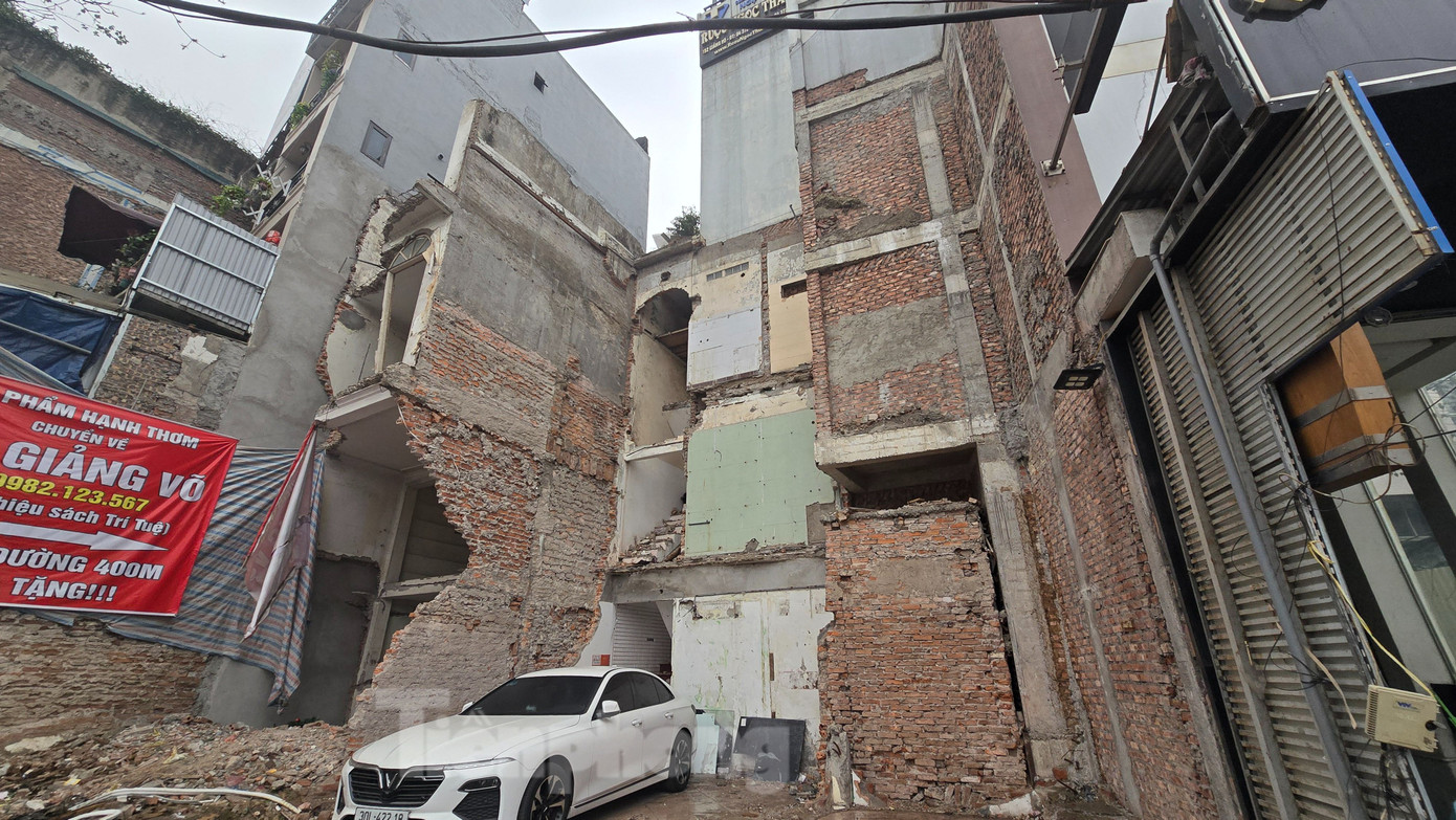 Đến nay, đã có 58/80 trường hợp bàn giao mặt bằng cho chủ đầu tư dự án. Với 22 hộ còn lại, UBND phường tiếp tục tuyên truyền, vận động bàn giao mặt bằng.