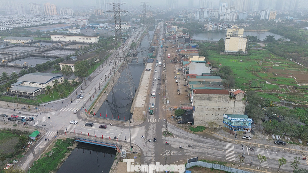 Tại các đoạn đã có mặt bằng, nhà thầu đã tiến hành thi công theo thiết kế đã được thẩm duyệt. Tuy nhiên, theo đánh giá của chủ đầu tư, giá trị sản lượng thi công của nhà thầu mới đạt khoảng 15 - 18% giá trị hợp đồng xây dựng (trên 294 tỷ đồng).