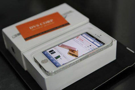 iPhone 5 Diamond nhận được sự quan tâm ngay khi vừa ra mắt