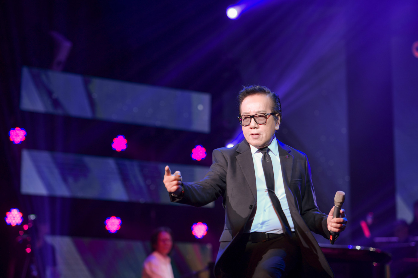 Elvis Phương thể hiện phong độ. Ảnh: BTC.